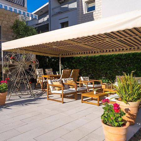 Storge Boutique Bed & Breakfast Omiš Buitenkant foto