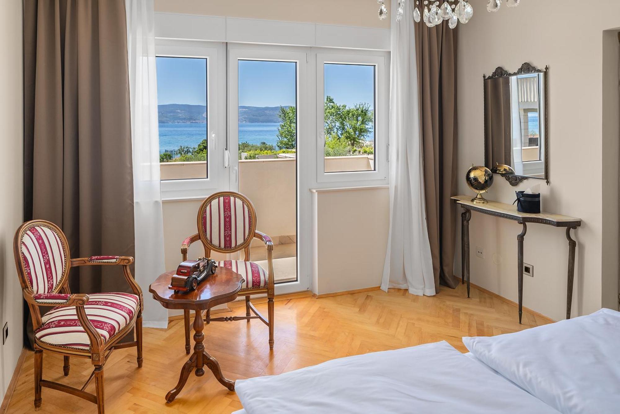 Storge Boutique Bed & Breakfast Omiš Buitenkant foto