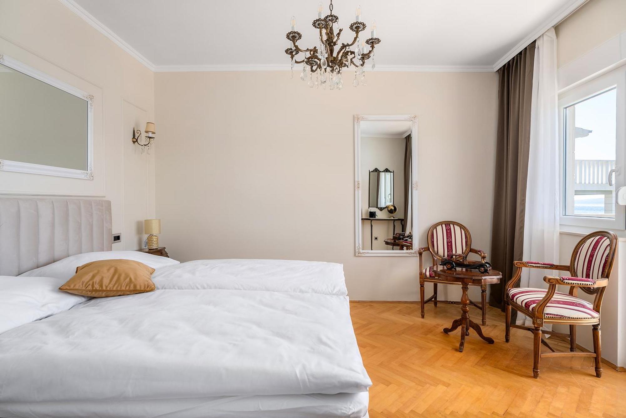 Storge Boutique Bed & Breakfast Omiš Buitenkant foto