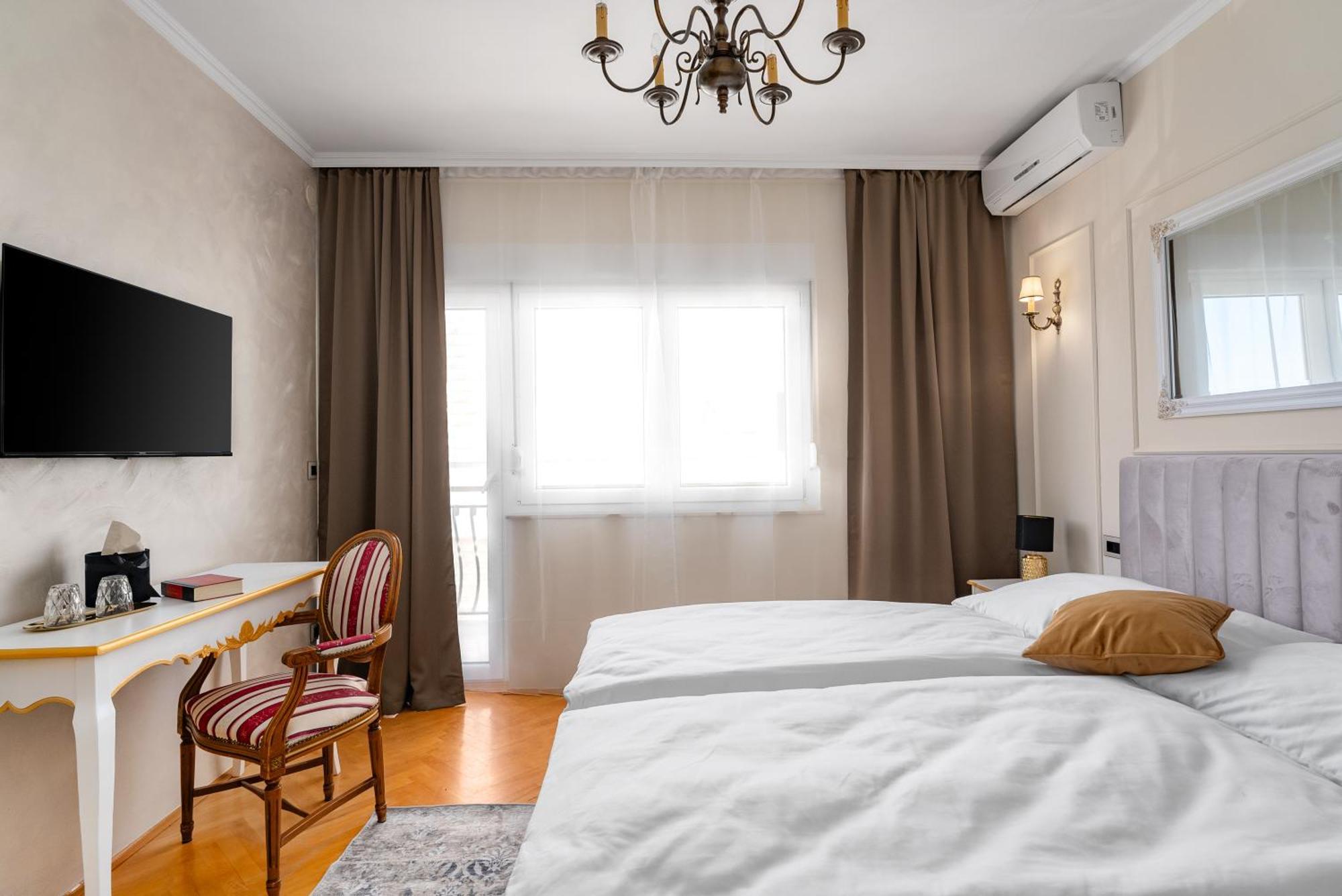 Storge Boutique Bed & Breakfast Omiš Buitenkant foto