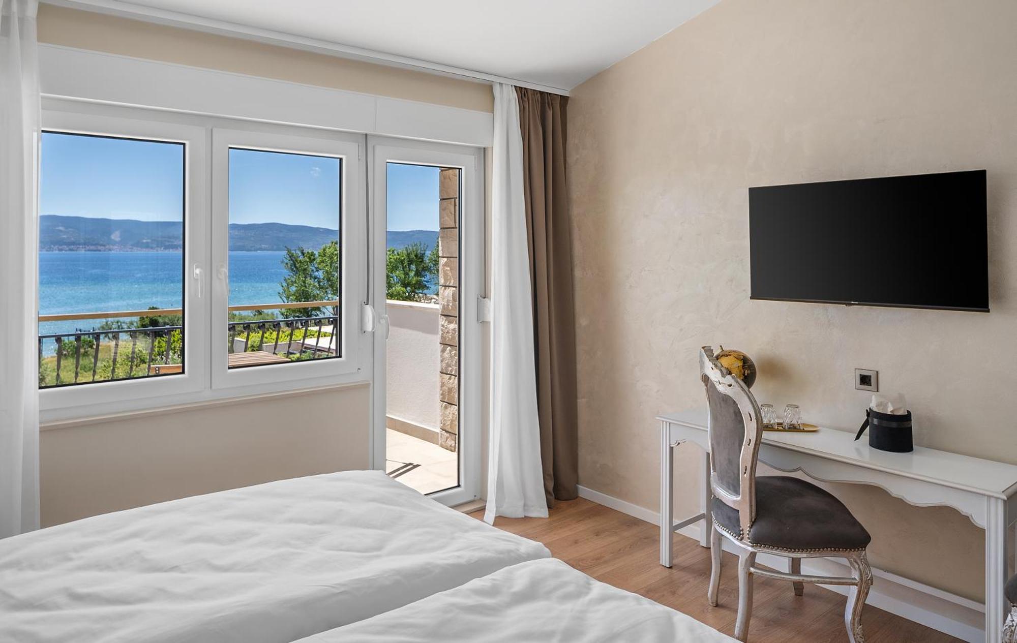 Storge Boutique Bed & Breakfast Omiš Buitenkant foto